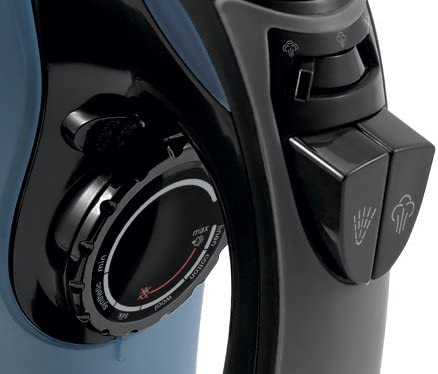 Sunbeam® greensense™ Full-size Retractable Steam Master with ClearView™ LED light, Motion Smart® 3-way Auto Off, Drip Free, Non-Stick Soleplate, Vertical Steam, Black