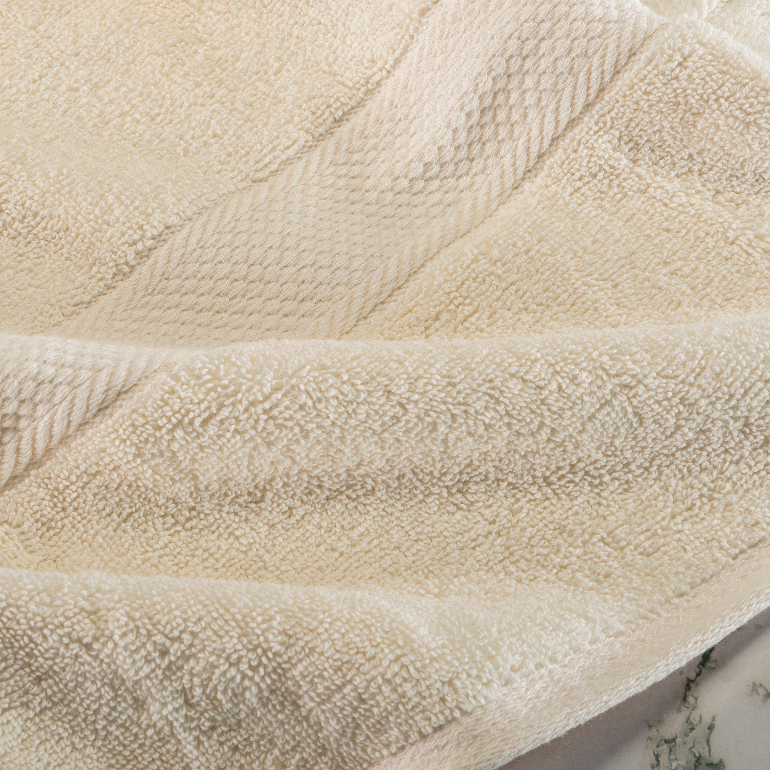 Grand Patrician 100% 3-Ply Ringspun Combed Cotton, Classic Dobby, Ecru