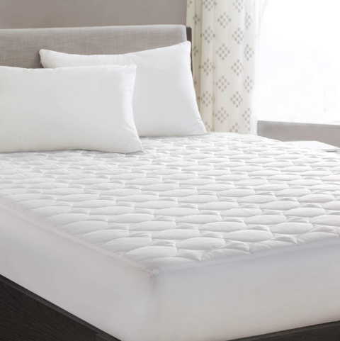 Mattress Topper, Fitted 15" Expandable Skirt, Poly/Cotton top & bottom with quilted single onion pattern. 24 oz of lofty polyester fill per sq/yd. Deep pocket skirting available.