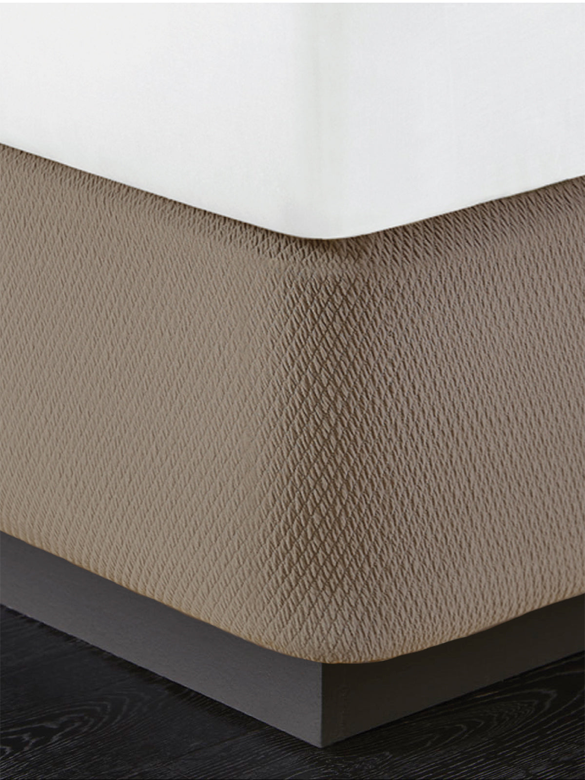 Moyer Bed Wrap, Mushroom