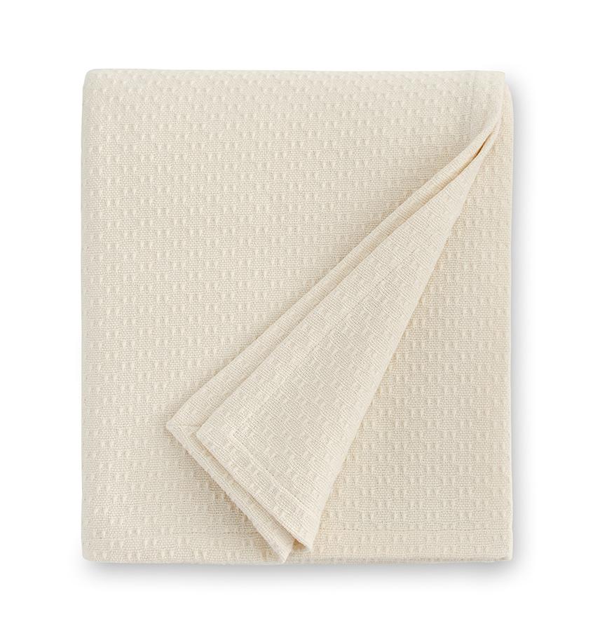 Corino Blanket 100% cotton, textural weave design, 1-inch turn hem, made in Portugal