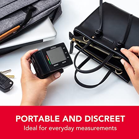 Sunbeam WRIST BLOOD PRESSURE MONITOR
with batteries