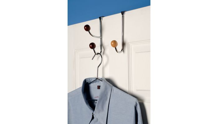 17" Chrome Metal Top Hanger
