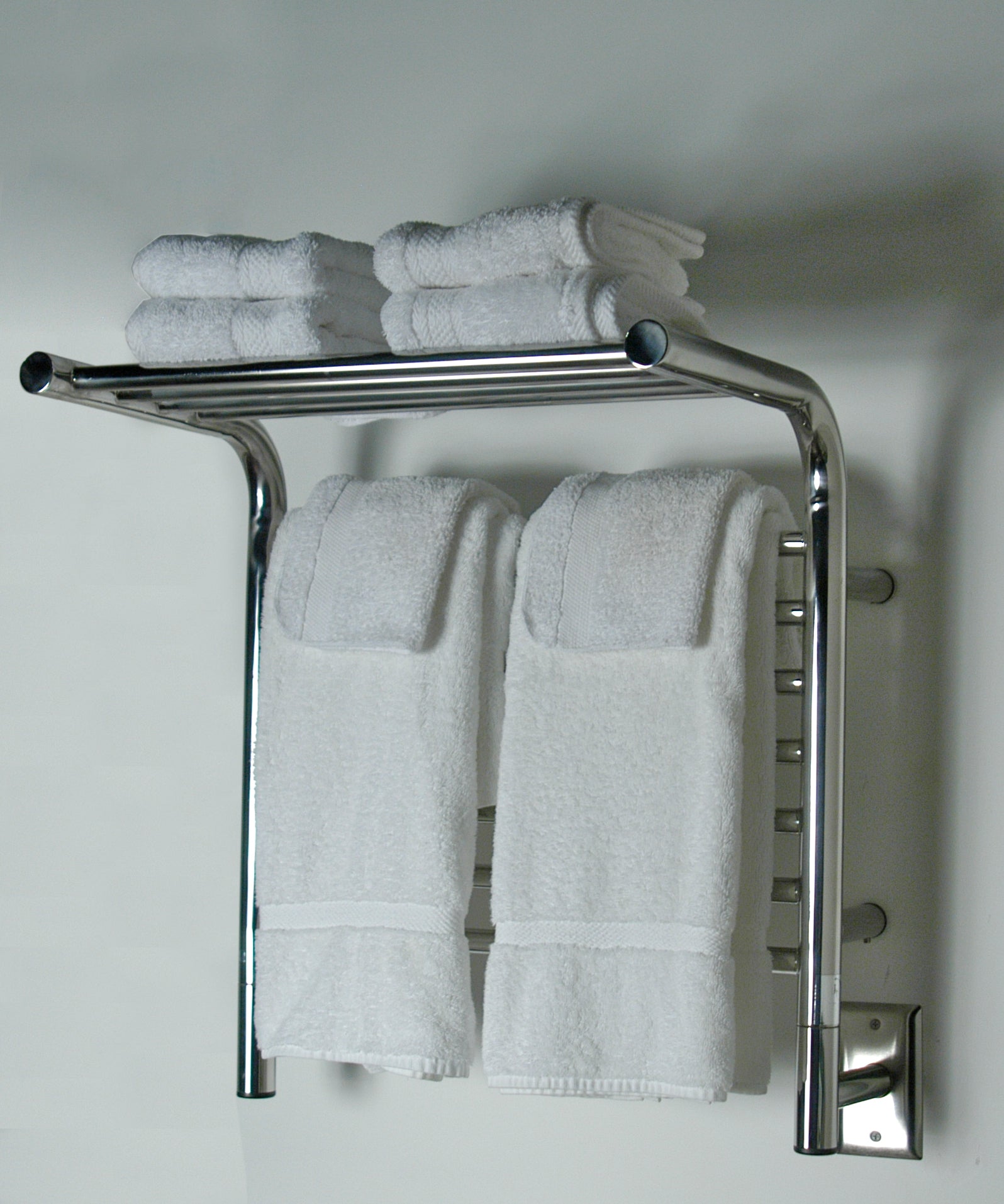 Jeeves Heated Towel Rack, Curved Shelf