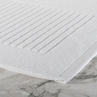 Royal 100% Combed Cotton Zero Twist, Plain with Lockstitch Rice Hem