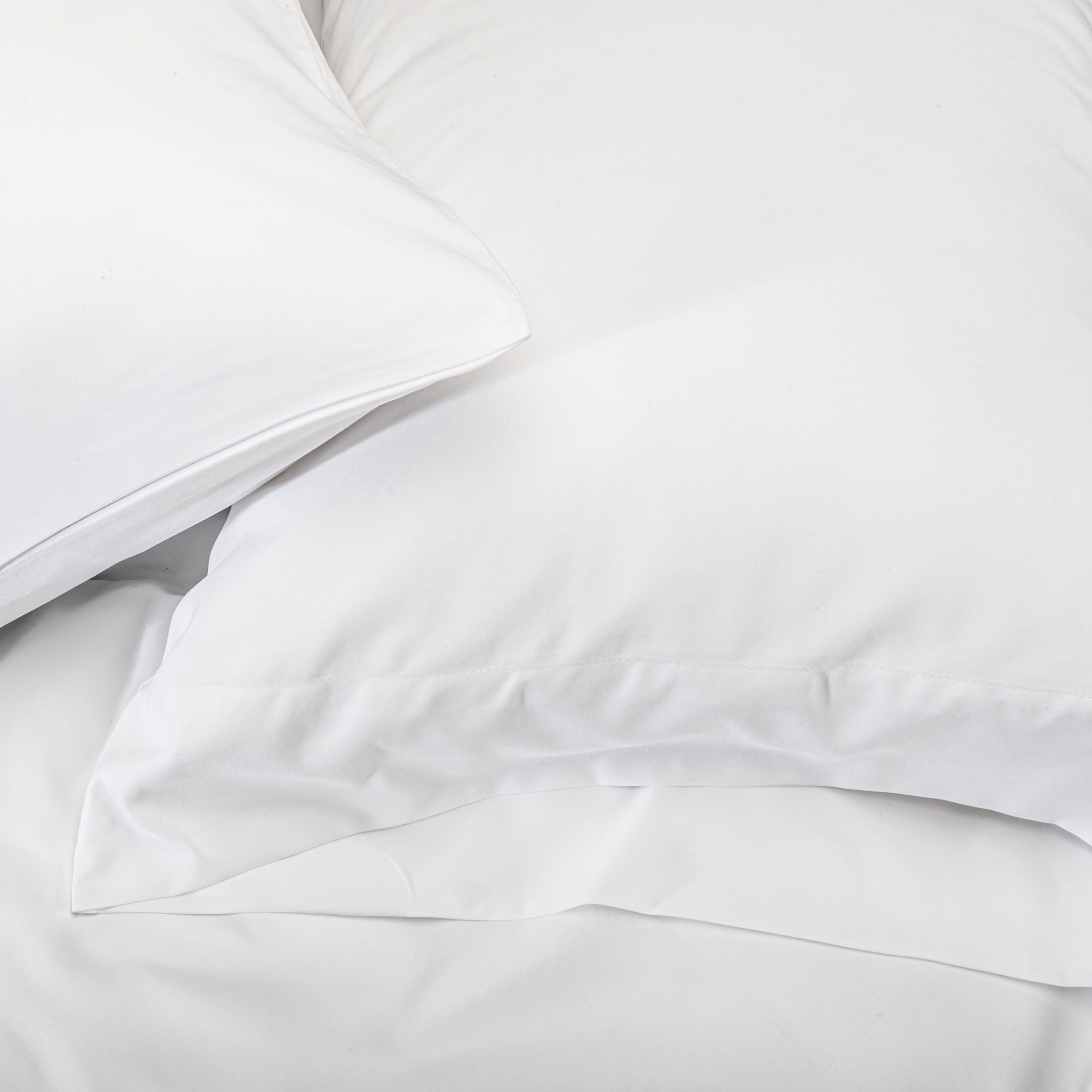 TOUCH Luxury Sheet Set by Universal, 6 Piece