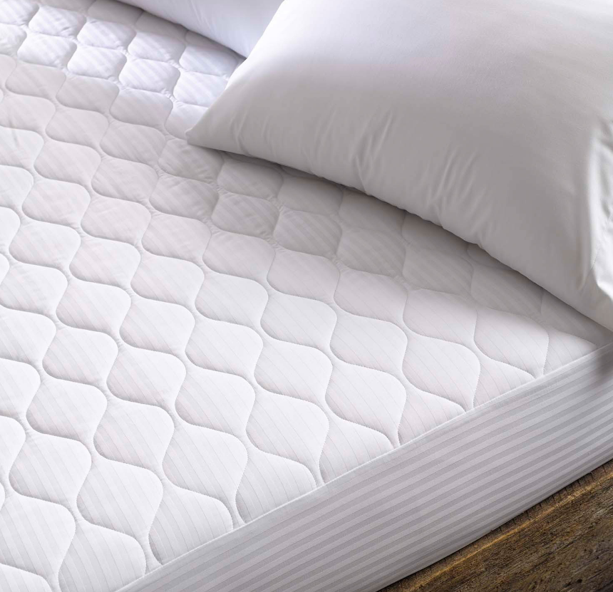 Matrex Green Mattress Pad - T250 60% Organic Cotton/40% Recycled Polyester face and back, EcoPure Fill 5 oz/yd sq, Channel Quilt, Cotton/Poly skirt fits up to 18" mattress, TrueFit Hem Threads indicate size.