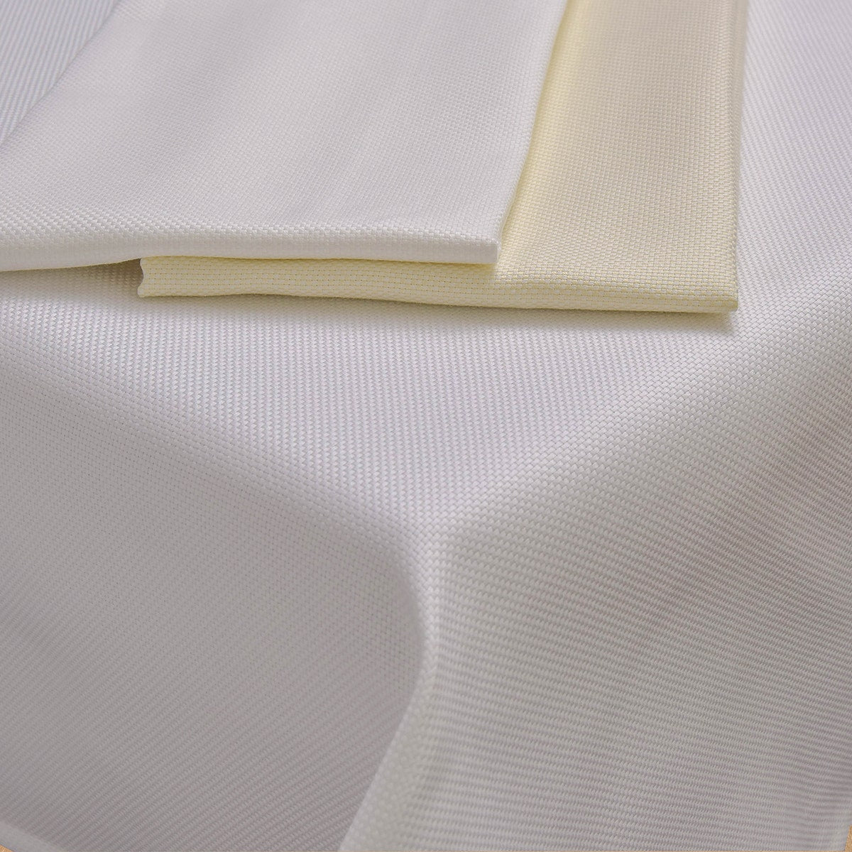 Natte Cotton Tablecloth 100% ELS Cotton Hemmed